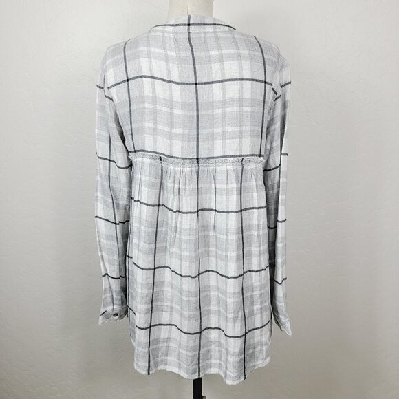 Cloth & Stone Flannel Shirt XS Gray Black‎ Plaid Button-Front Long Sleeve… - Picture 4 of 8